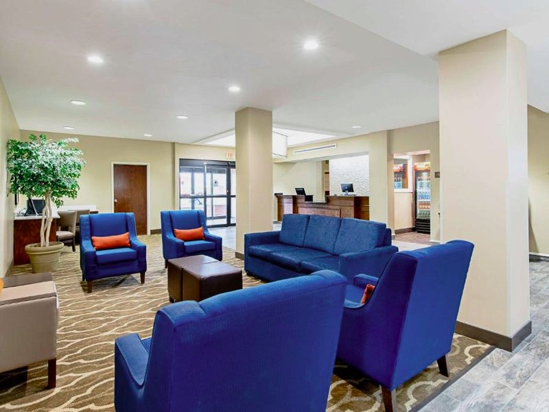 Comfort Inn & Suites Pine Bluffの写真