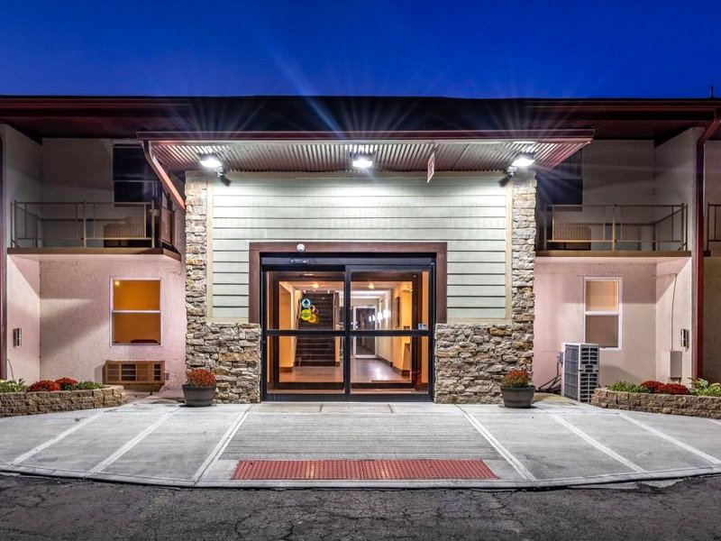 レッドルーフ イン リッチモンド IN (Red Roof Inn Richmond, IN)の写真