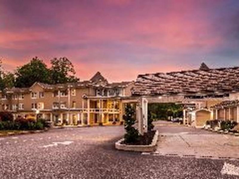 Inn at Mendenhall, Best Western Premier Collectionの写真