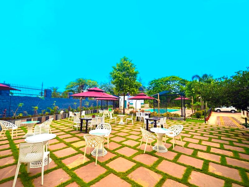TGI INSIGNIA RESORT AND VILLASの写真