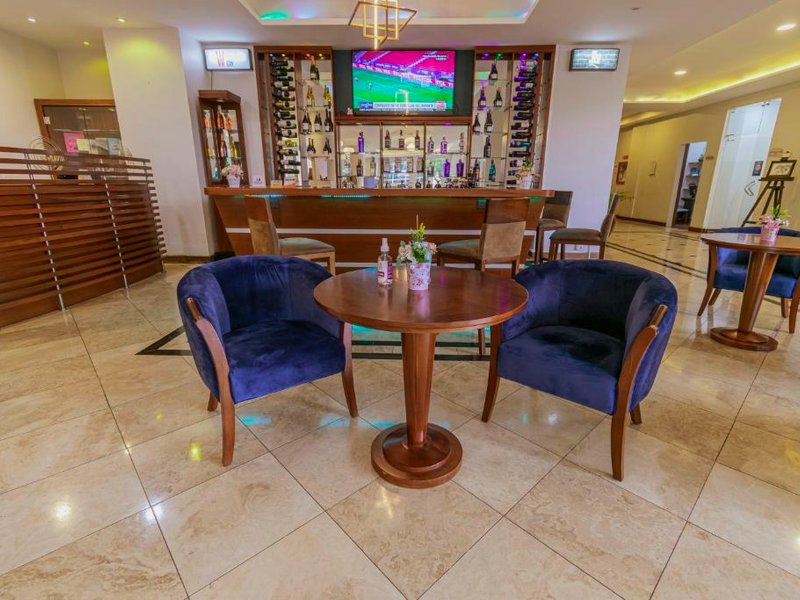 ハワード ジョンソン ホテル ロハ (Howard Johnson Hotel Loja)の写真