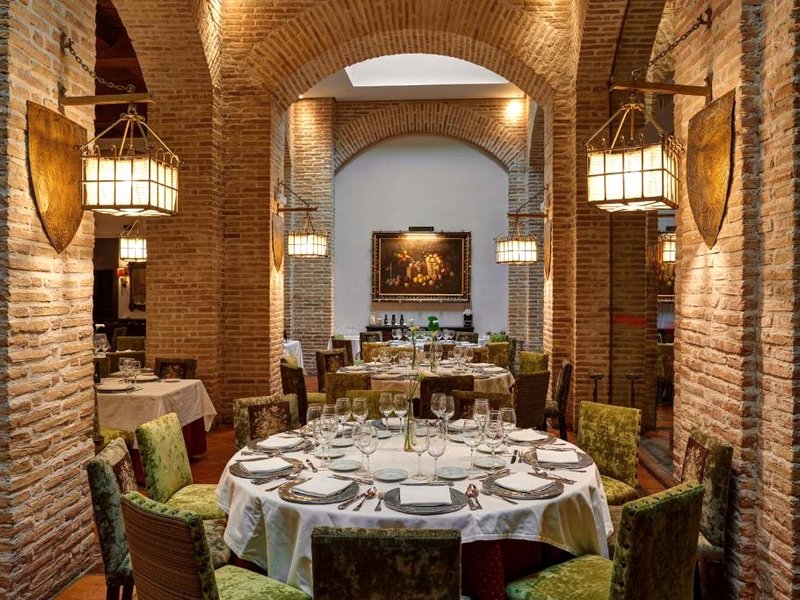 パラドール デ オリテ (Parador de Olite)の写真