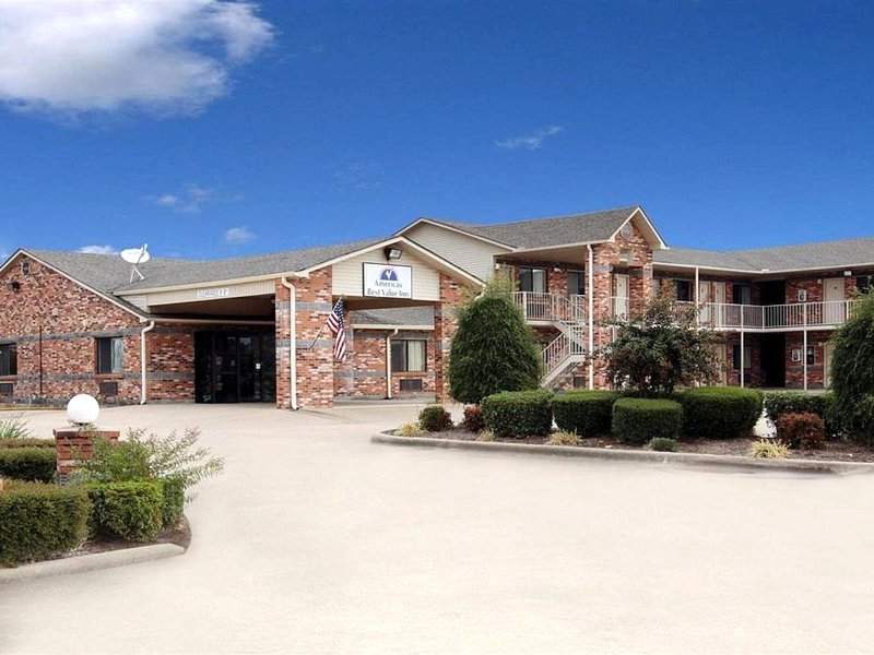 アメリカズ ベスト バリュー イン キャボット (Americas Best Value Inn Cabot)の写真