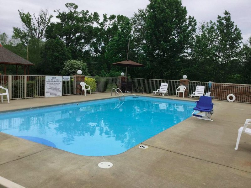 アメリカズ ベスト バリュー イン キャボット (Americas Best Value Inn Cabot)の写真