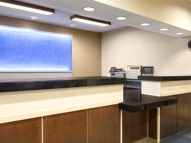 フェアフィールド イン アンド スイーツ ミネアポリス セント ポール エアポート (Fairfield Inn & Suites Minneapolis-St. Paul Airport)の写真