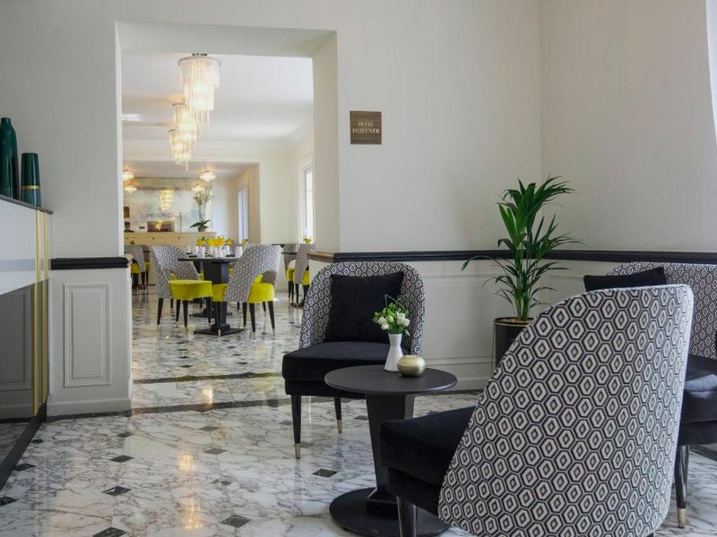Hotel Carltonの写真