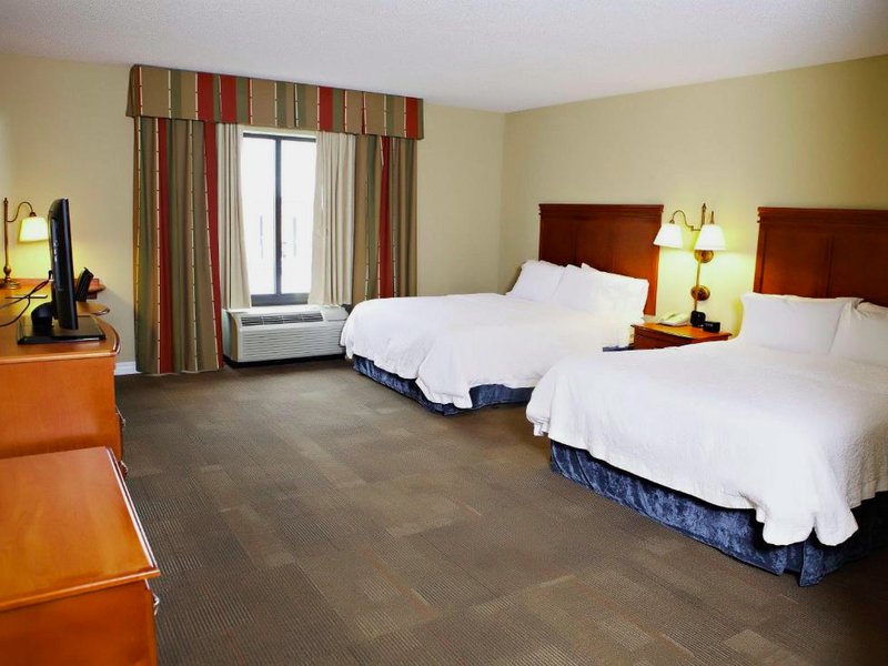 ハンプトン イン マーティン (Hampton Inn Martin)の写真
