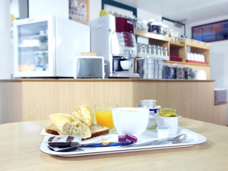 ホテル プリミエール クラス モンベリアール ソショー  (Hotel Premiere Classe Montbeliard - Sochaux)の写真