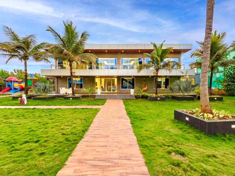 ［ティットワーラ］ヴィラ（300m²）｜ 6ベッドルーム／6バスルーム (SaffronStays Palm Paradise)の写真