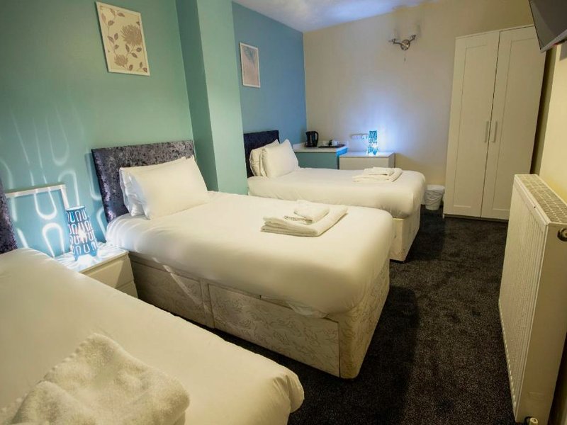 Irvine Riverside Guesthouse by Paymán Clubの写真