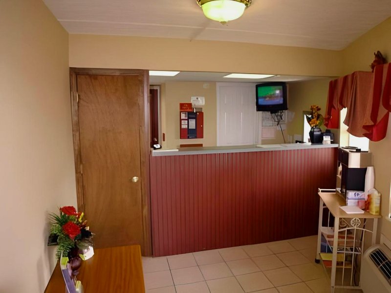 ピン オーク パークウェイ イン (Pin Oak Parkway Inn)の写真