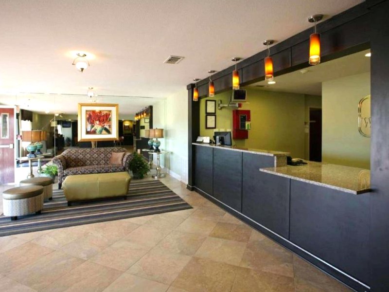 ベストウェスタン ザカリー イン (Best Western Zachary Inn)の写真