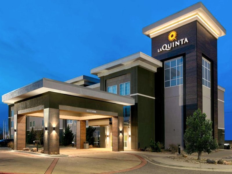 ラ キンタ イン&スイーツ バイ ウィンダム クリントン ヒストリック ルート 66 (La Quinta Inn & Suites by Wyndham Clinton Historic Route 66)の写真