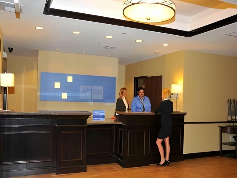 Holiday Inn Express & Suites Clinton By IHGの写真