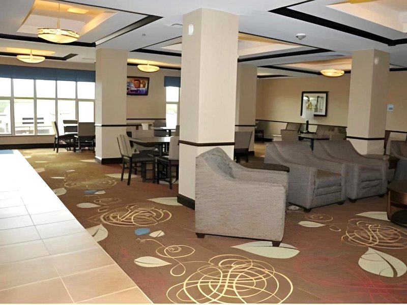 Holiday Inn Express & Suites Clinton By IHGの写真