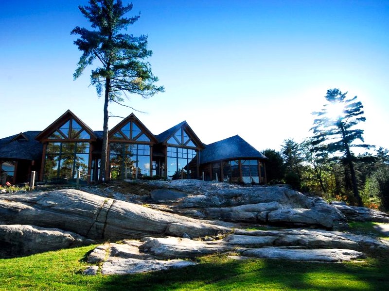 ロッキー クレスト ゴルフ リゾート (Rocky Crest Golf Resort)の写真