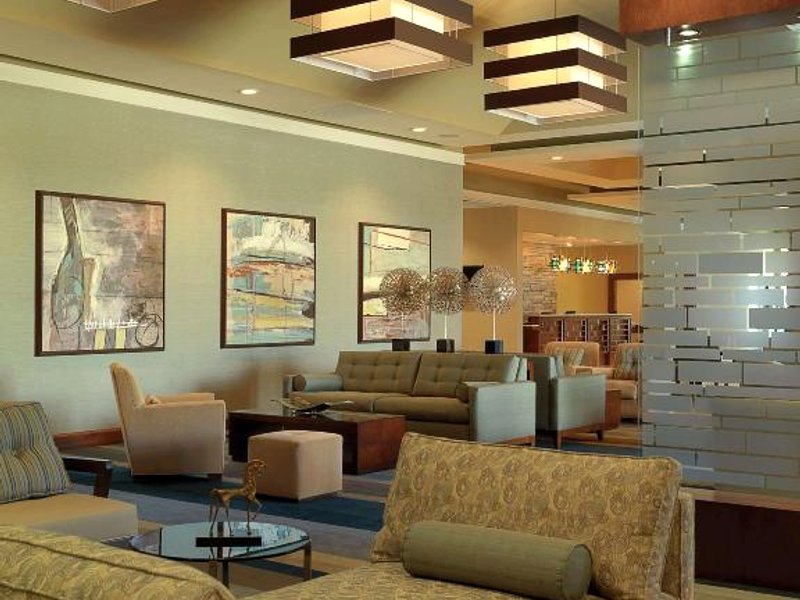 ダブルツリー バイ ヒルトン コリンズビル セント ルイス (DoubleTree by Hilton Collinsville St. Louis)の写真