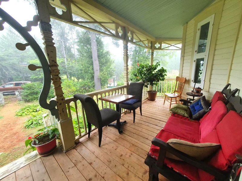 Le Salon des Inconnusの写真