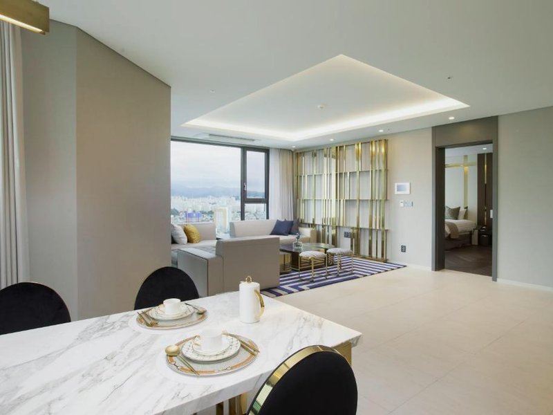 ユートップ ブティック ホテル アンド レジデンス (Utop Boutique Hotel and Residence)の写真