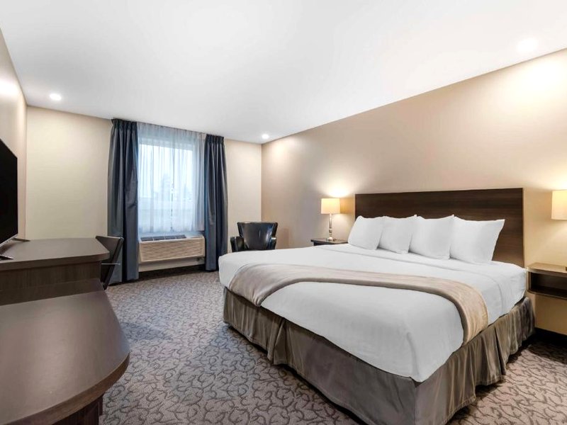 Villa Inn & Suites, SureStay Collection by Best Westernの写真