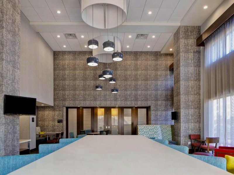 Hampton Inn and Suites Deptfordの写真