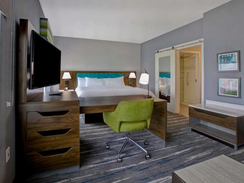 Hampton Inn and Suites Deptfordの写真