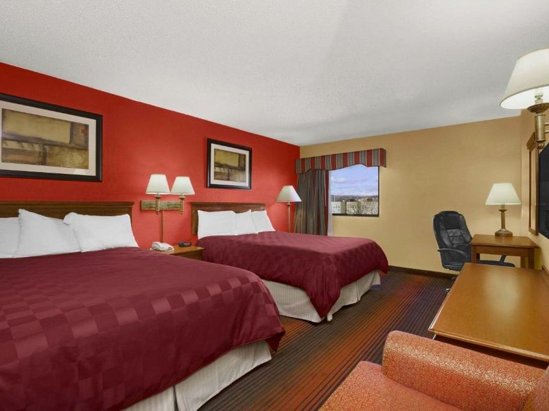 ラマダ バイ ウィンダム イースト オレンジ (Ramada by Wyndham East Orange)の写真