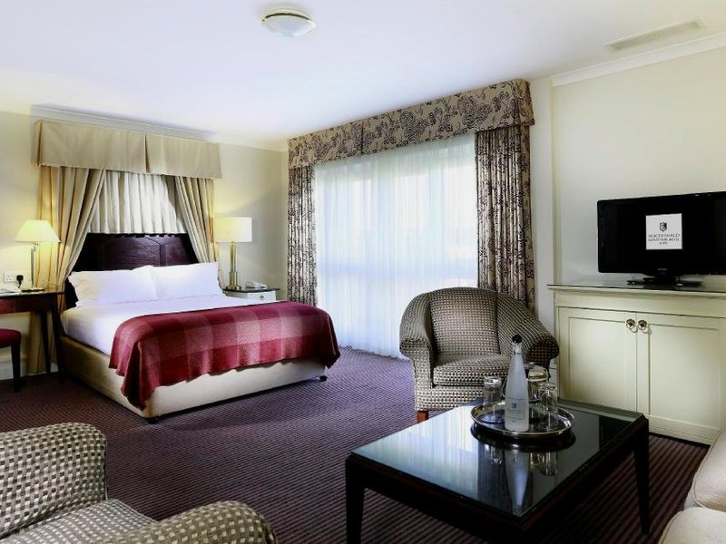 マクドナルド ボトレイ パーク ホテル ＆ スパ (Macdonald Botley Park Hotel & Spa)の写真
