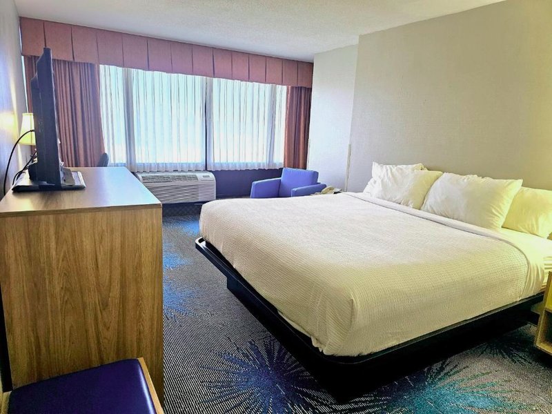 Days Inn by Wyndham Rollaの写真