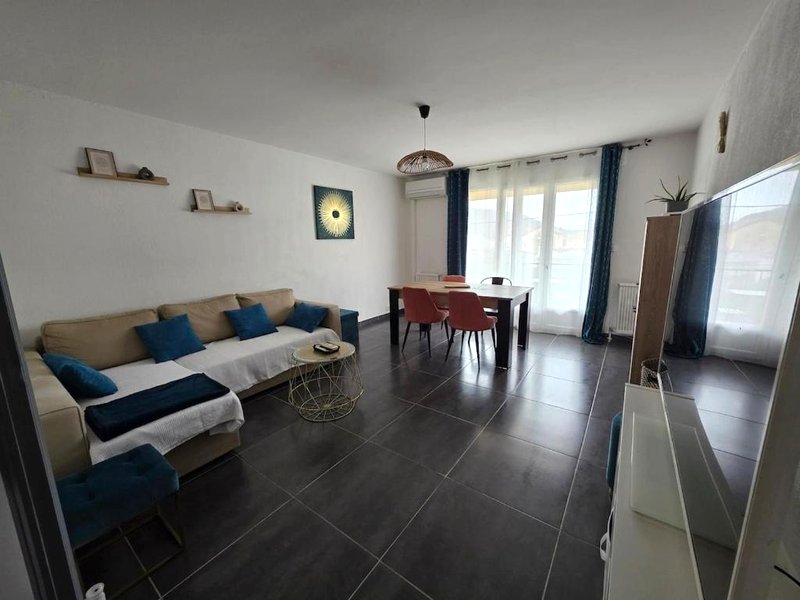 Appartement climatisé 4 personnes (Appartement climatise 4 personnes)の写真