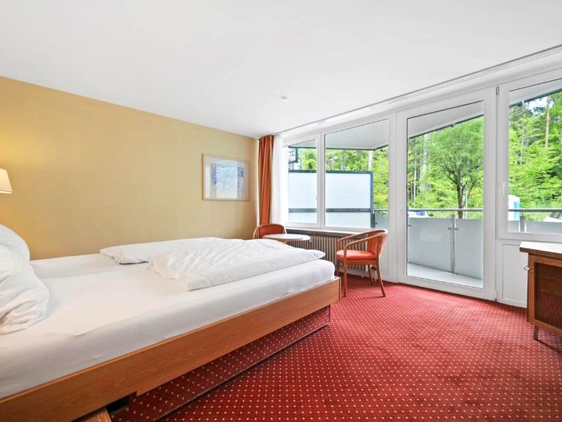 Schwarzwaldapartment Nr 17 30qm Doppelbettbett Rustikalの写真
