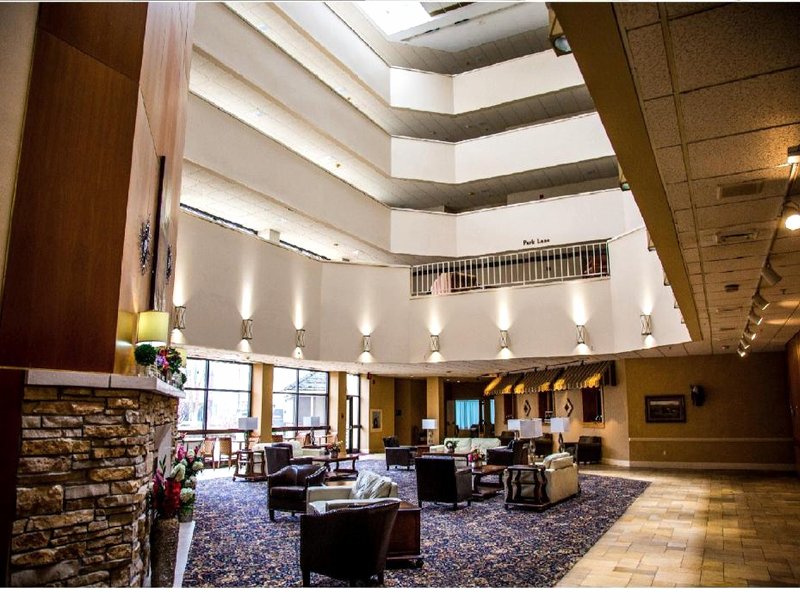 Hotel Mead and Conference Centerの写真