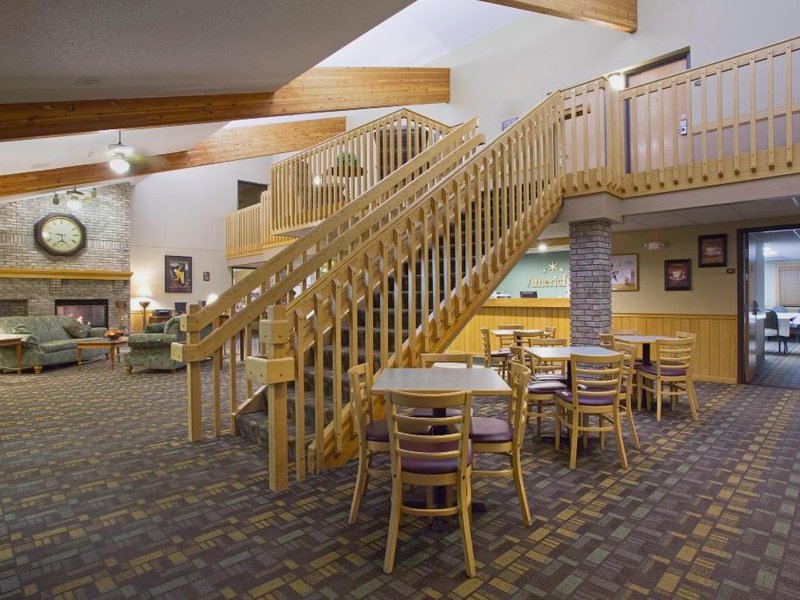 Cobblestone Hotel & Suties - Wisconsin Rapidsの写真