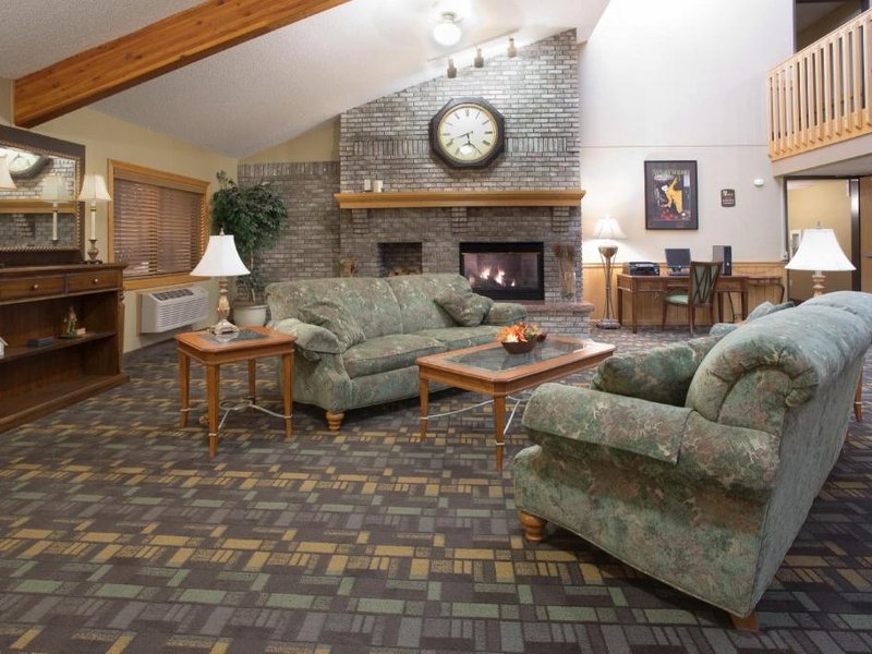 Cobblestone Hotel & Suties - Wisconsin Rapidsの写真