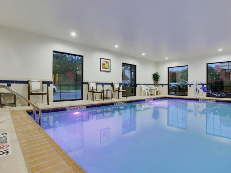ホリデイ イン エクスプレス I-95 キャピトル ベルトウェイ ラーゴ バイ IHG (Holiday Inn Express I-95 Capitol Beltway - Largo By IHG)の写真