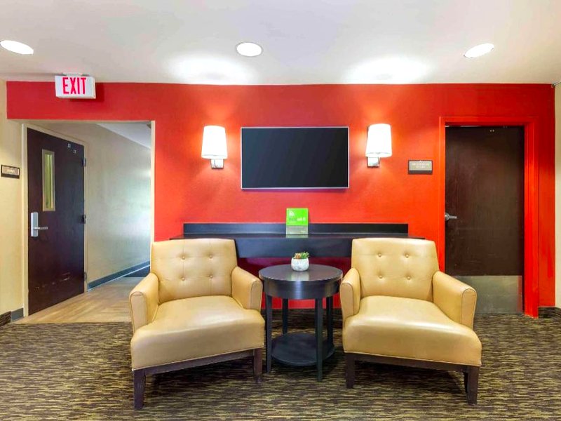 エクステンデッド ステイ アメリカ スイーツ ワシントン ディーシー ランドオーバー レイクアーバー (Extended Stay America Suites - Washington, D.C. - Landover)の写真