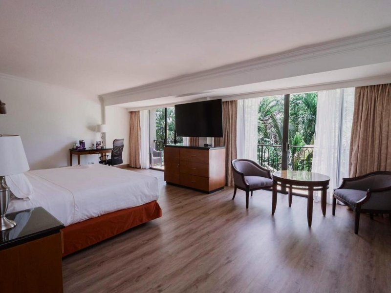 HS HOTSSON Hotel Tampicoの写真