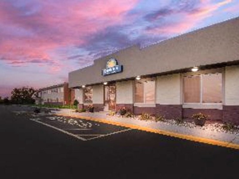 Days Inn Newtonの写真