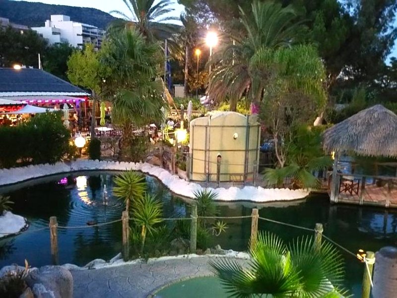 Le Lavandou 6 pers. + parking privé + terrasse (au calme) (Le Lavandou 6 pers. + parking prive + terrasse (au calme))の写真