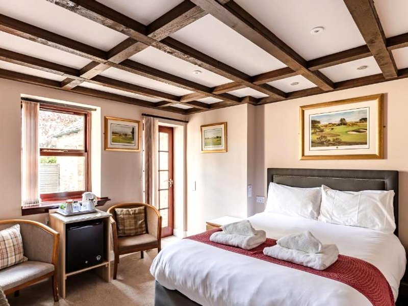 The Inn At Kingsbarnsの写真