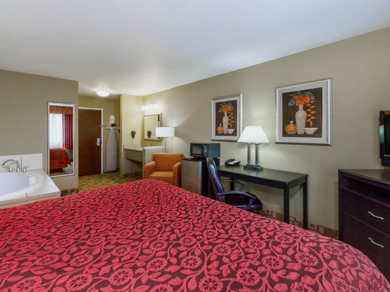Days Inn by Wyndham Central Cityの写真