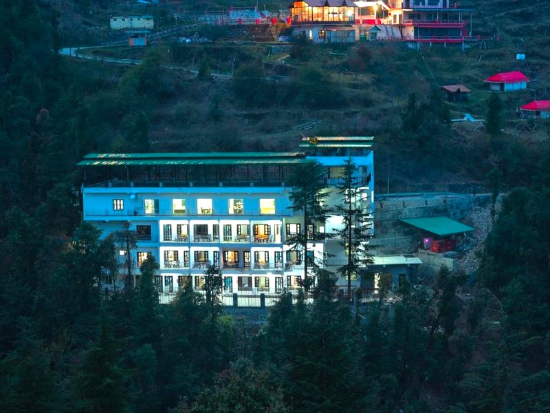 Dhanolti View By LA Riqueza - View of Valleys & Mountains - Near to Eco Park (LA Riqueza Dhanolti View # Most Favourite Hotel of Tourists # Mountain View Rooms # Near to Eco Park)の写真
