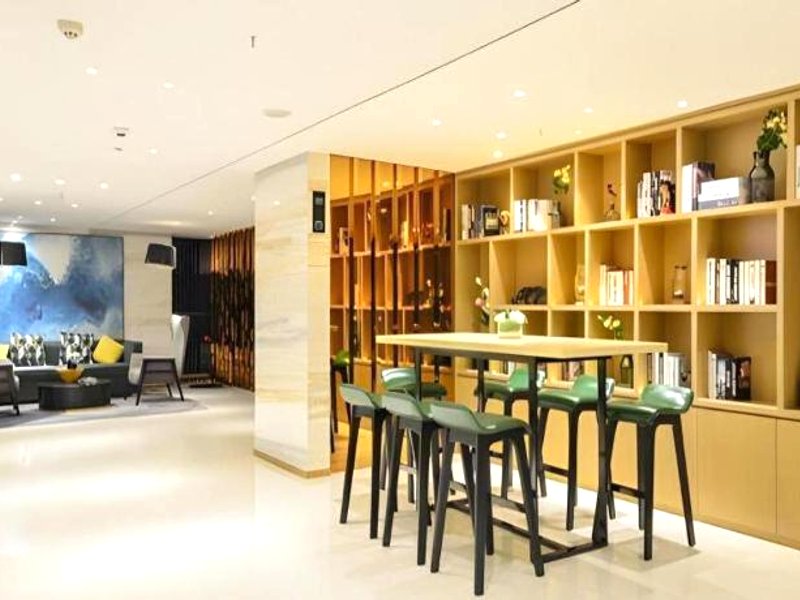 シティ コンフォート イン 恩施 金港 百佳 プラザ (City Comfort Inn Enshi Jingang Baijia Plaza)の写真