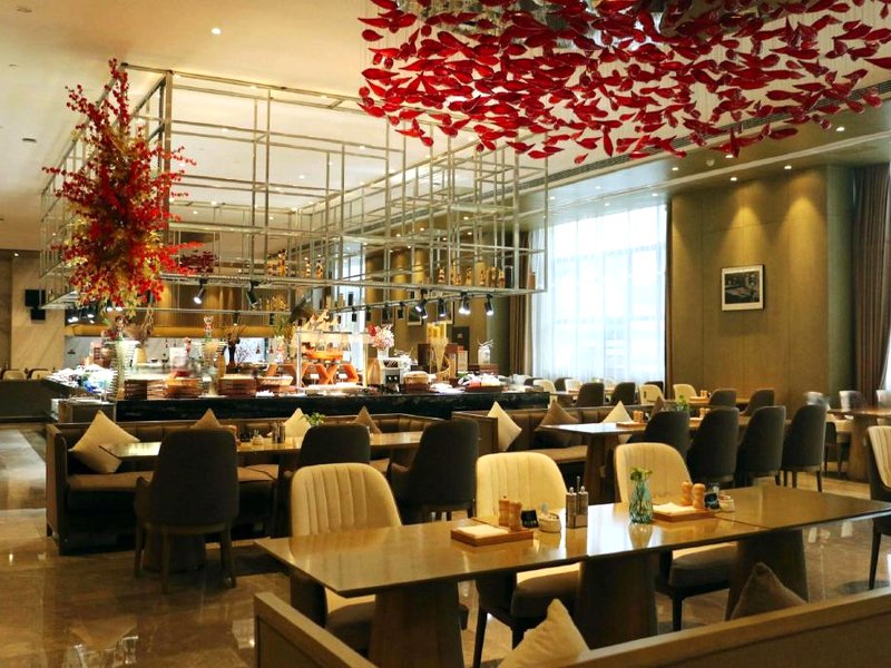 New Century Grand Hotel Lichuan Timesの写真