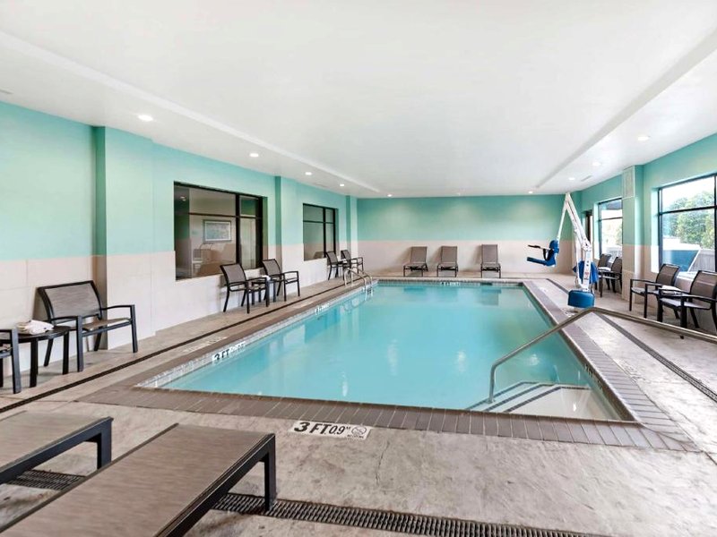 ベスト ウェスタン プラス エグゼクティブ レジデンシー マリオン (Best Western Plus Executive Residency Marion)の写真