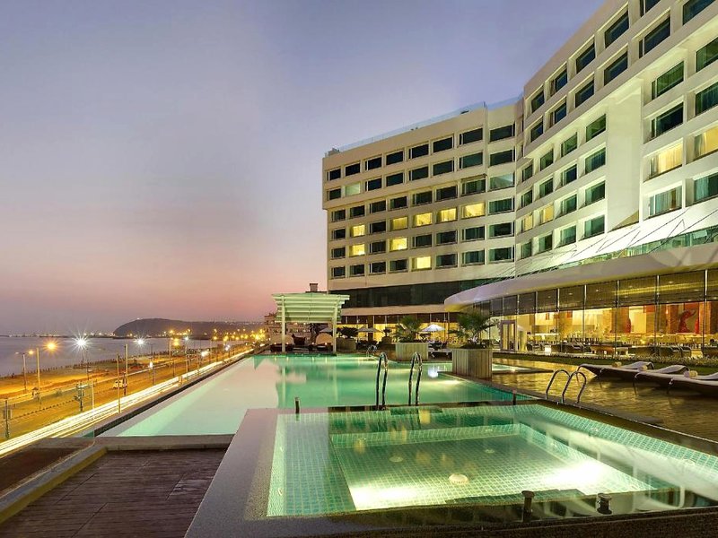 ホテル ノボテル ヴィシャカパトナム ヴァーラン ビーチ アン アコーホテルズ ブランド (Hotel Novotel Visakhapatnam Varun Beach - - An AccorHotels Brand)の写真