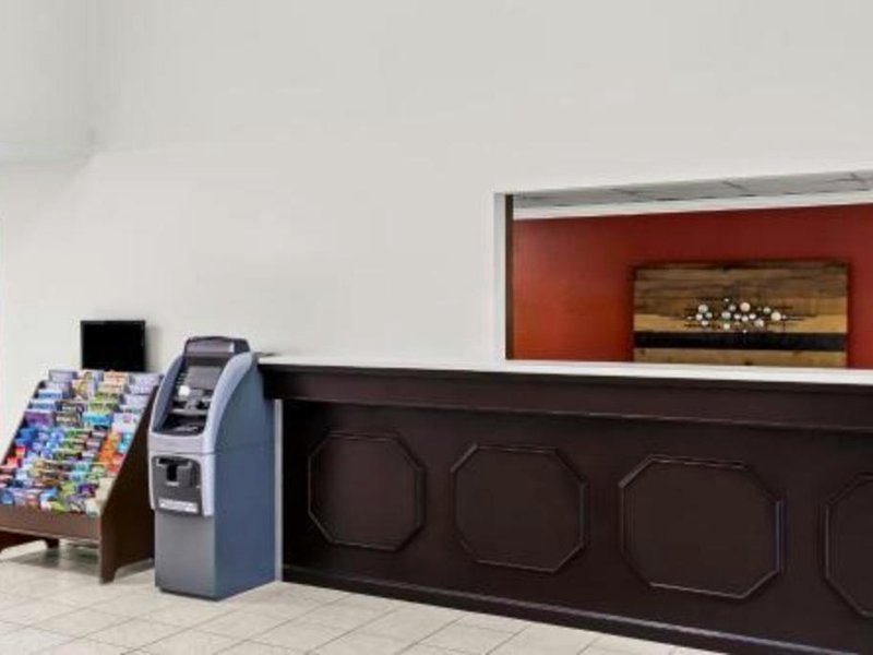 Camelot Inn In Pontoon Beachの写真