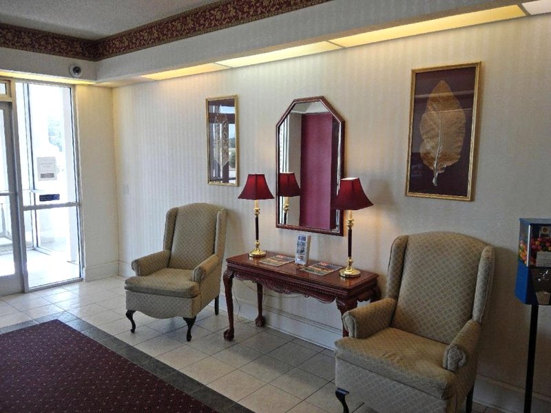 アメリカズ ベスト バリュー イン キンストン (Americas Best Value Inn Kinston)の写真