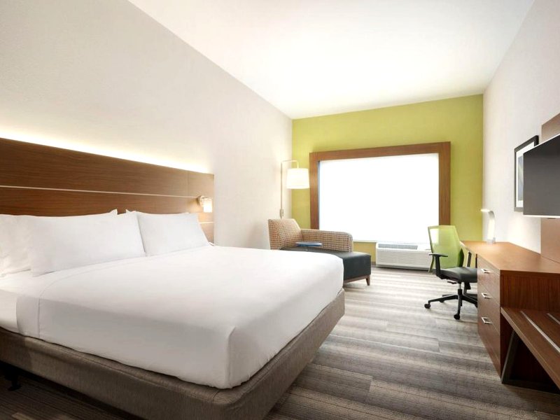 Holiday Inn Express & Suites Cincinnati South - Wilder By IHGの写真