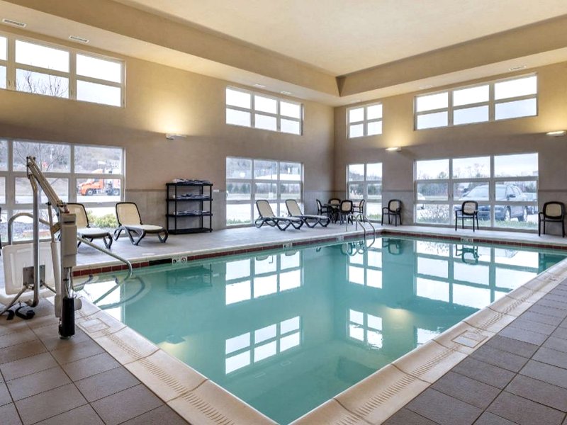 コンフォート イン&スイーツ ノーザン ケンタッキー (Comfort Inn & Suites Northern Kentucky)の写真